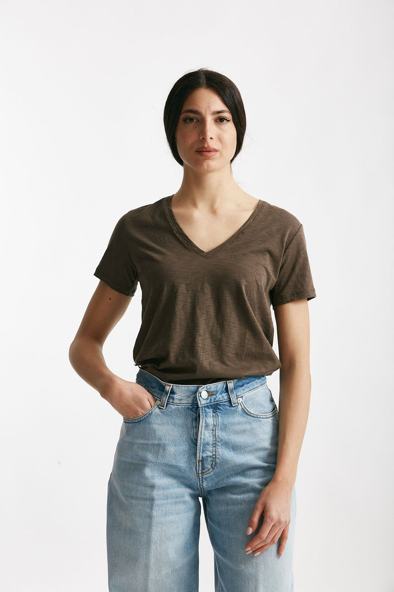 t-shirt basic scollo v romy marrone fiammato women Anonym apparel