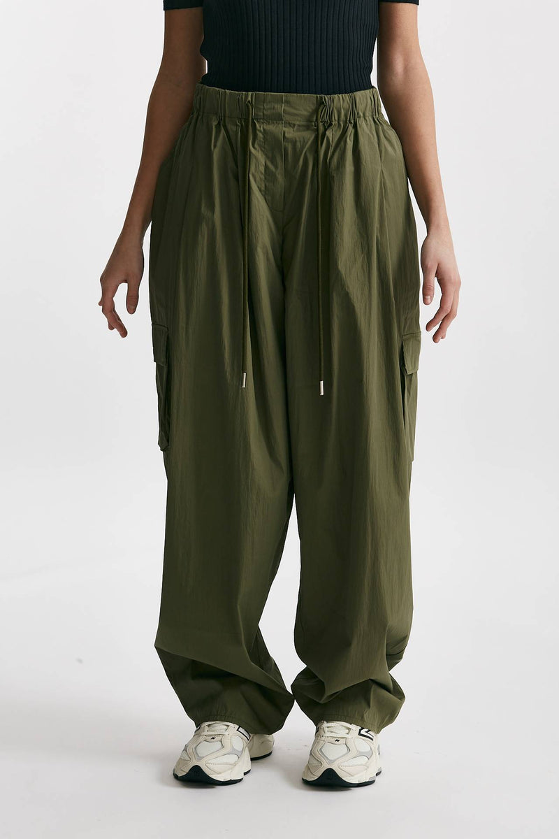 pantalone over fit in tela tecnica verde militare women Giorgio brato