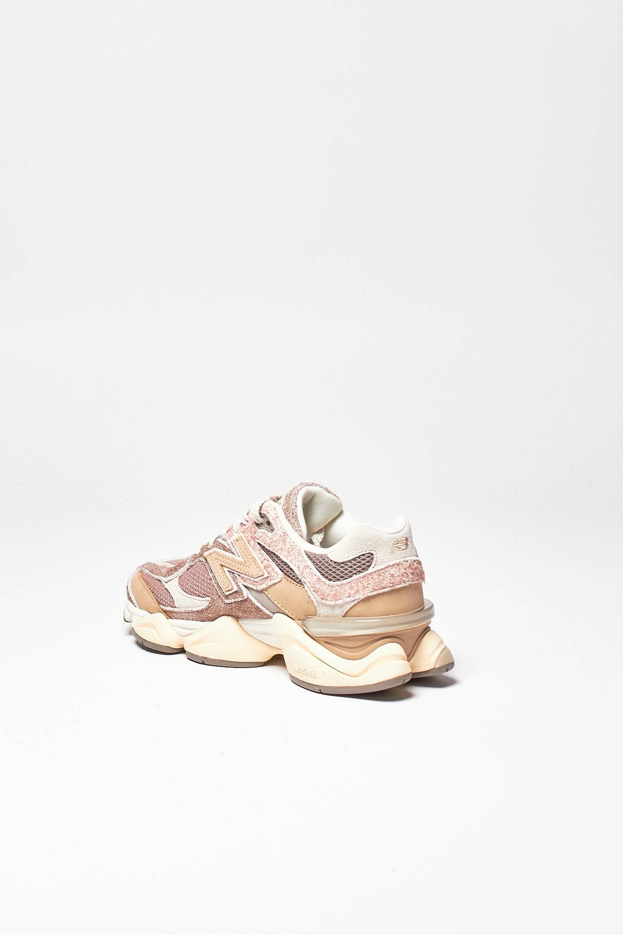 sneakers in mesh e suede u9060ntb women New balance - 3