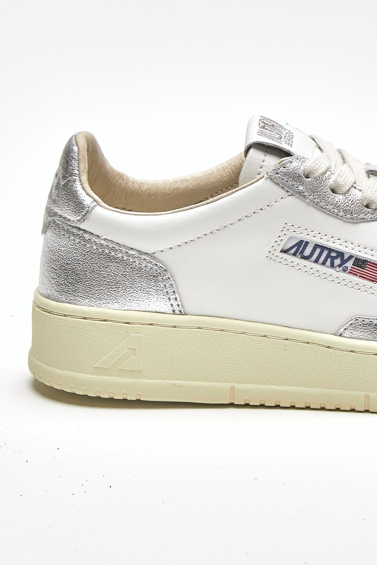 sneakers bicolor medalist low-aulw-wb18 in pelle women Autry - 7