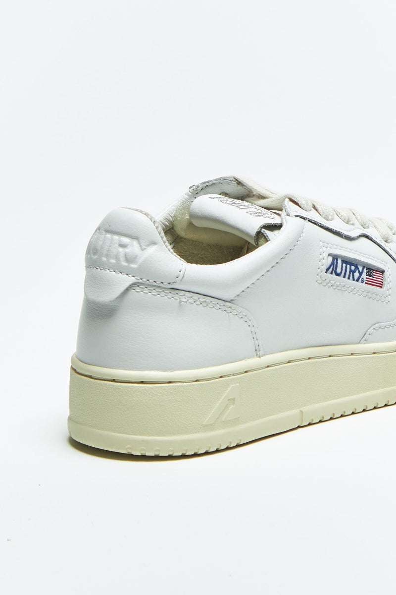 sneakers medalist low aulw-ll15 women Autry - 7
