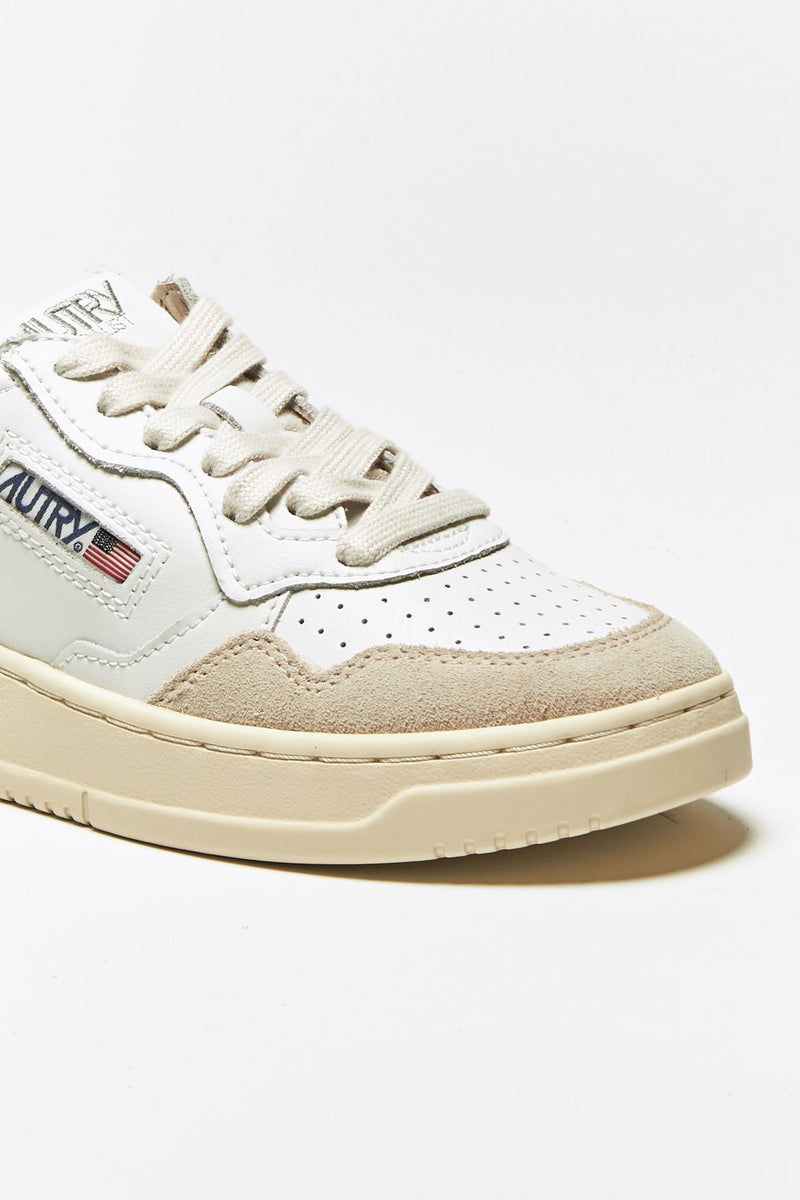 sneakers medalist low-aulw-ls79 in pelle e suede women Autry - 6