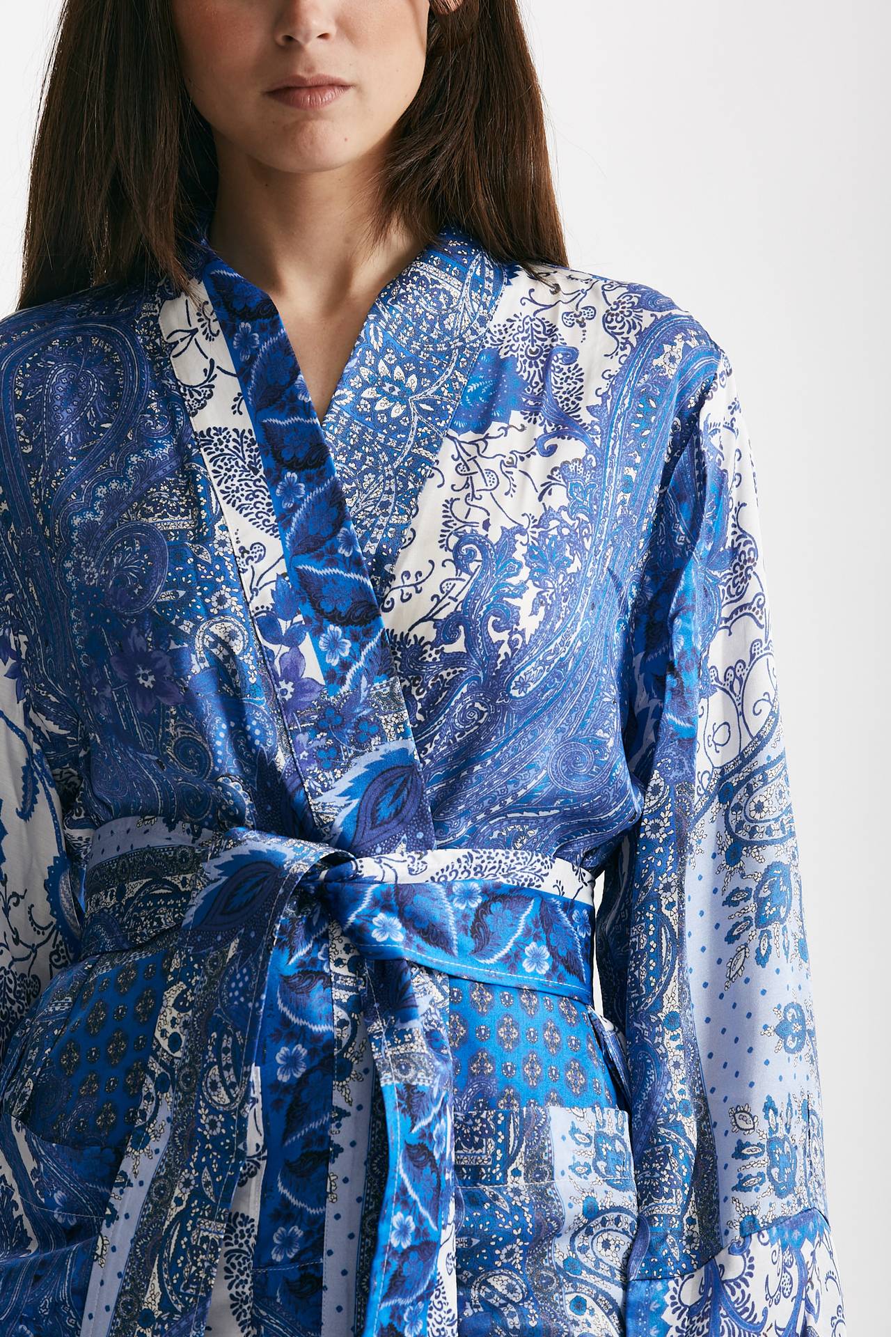 kimono in fantasia azzurra blu e bianca women Bellini - 6