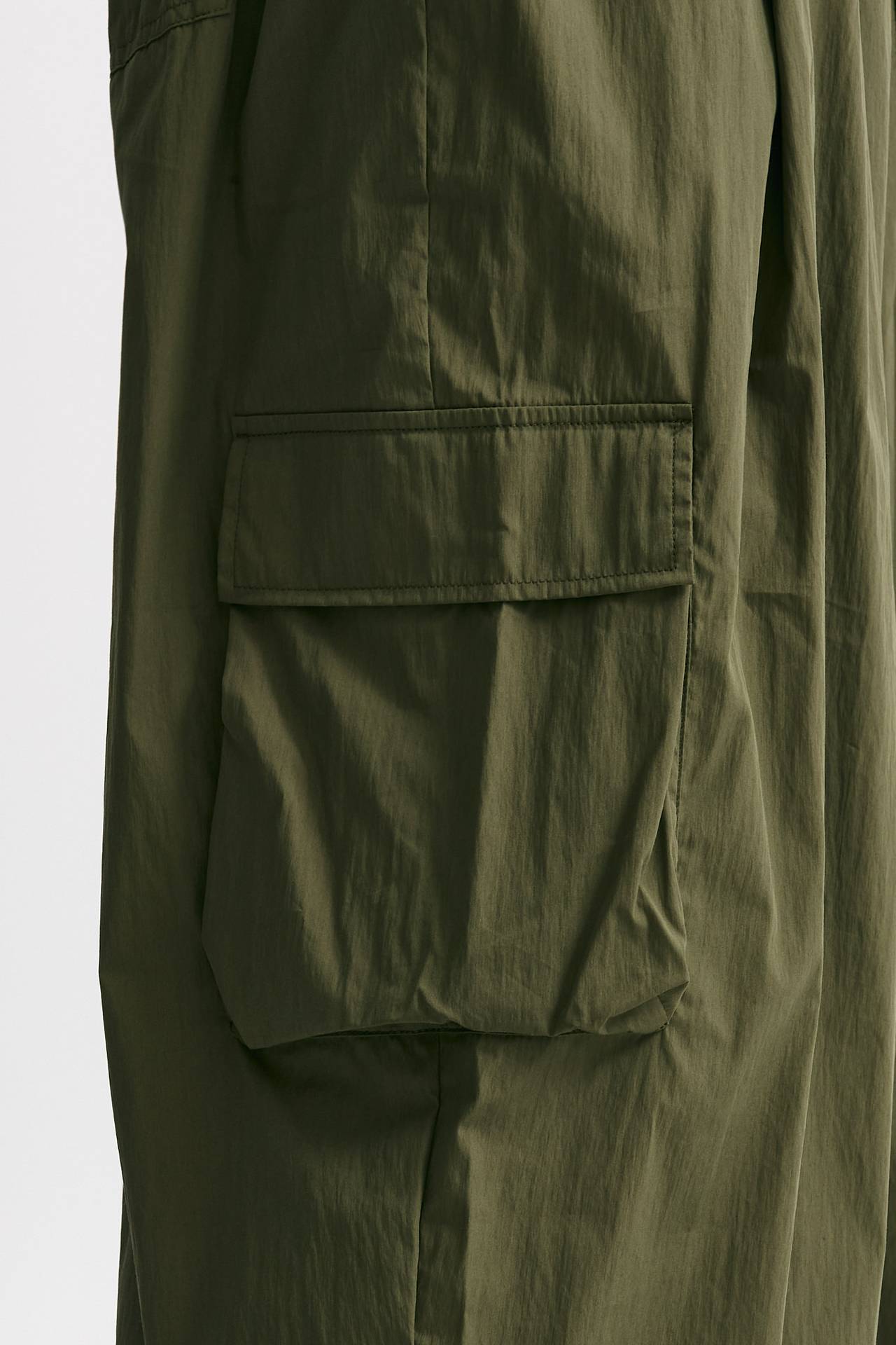 pantalone over fit in tela tecnica verde militare women Giorgio brato - 5
