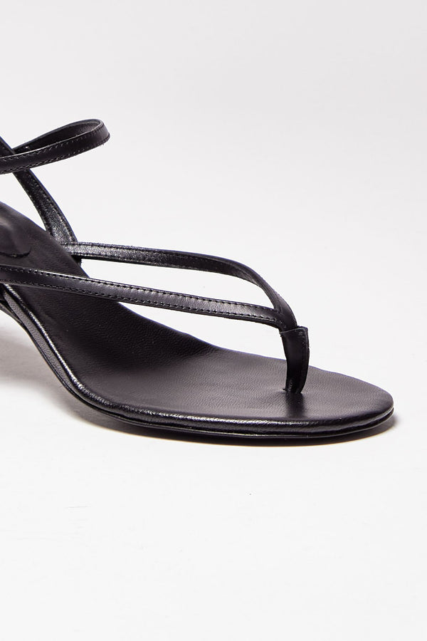 sandalo intrecciato in pelle the thong nero women Gia borghini