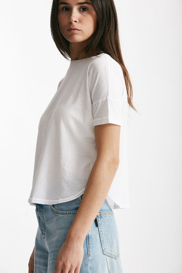 t-shirt scatolina crop bianco women ( p - s )