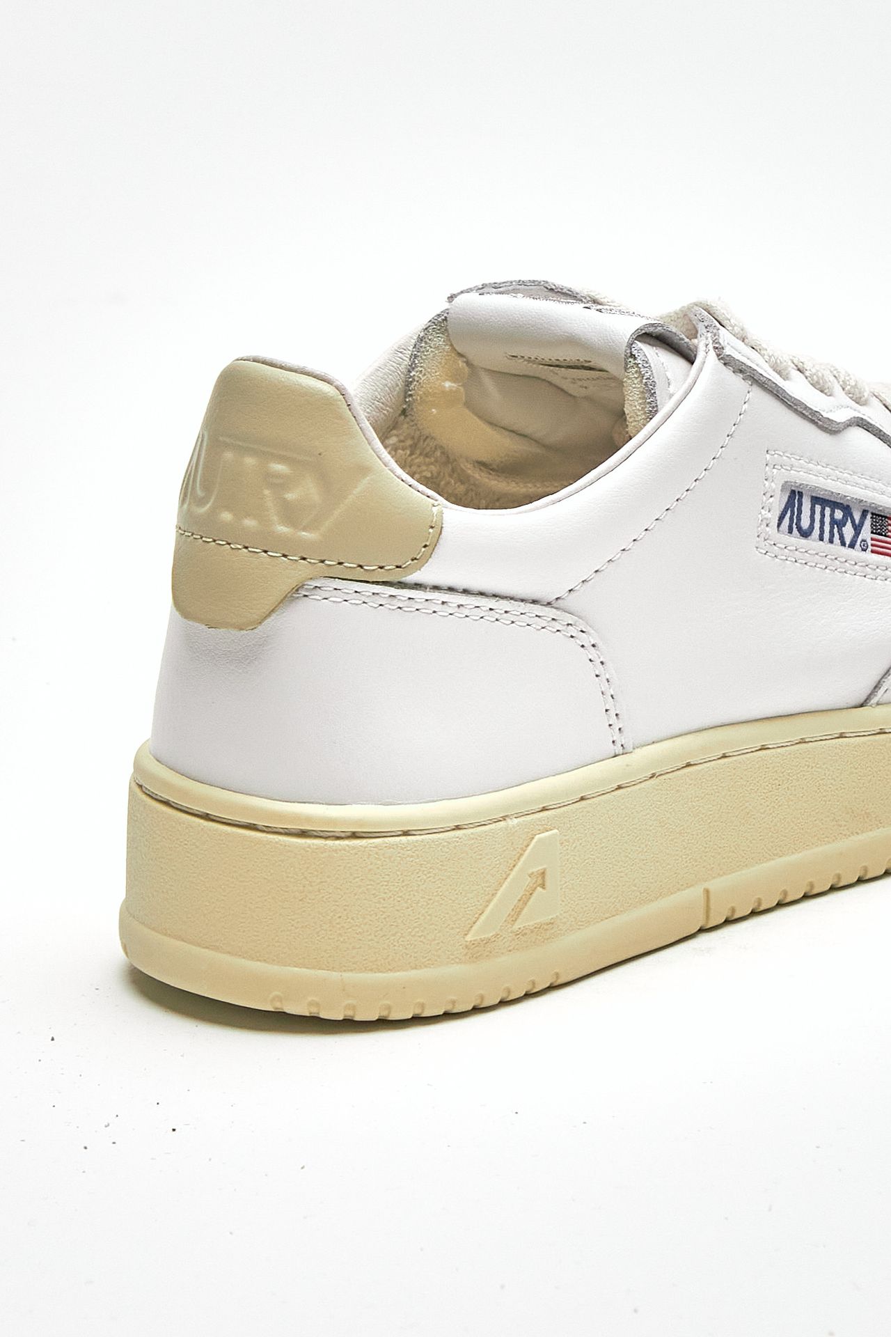 sneakers medalist low-aulw-ll87 in pelle women Autry - 7