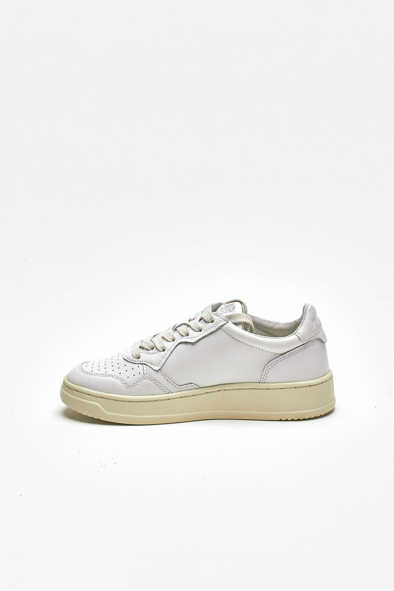 sneakers medalist low-aulw-ll15 in pelle women Autry - 4