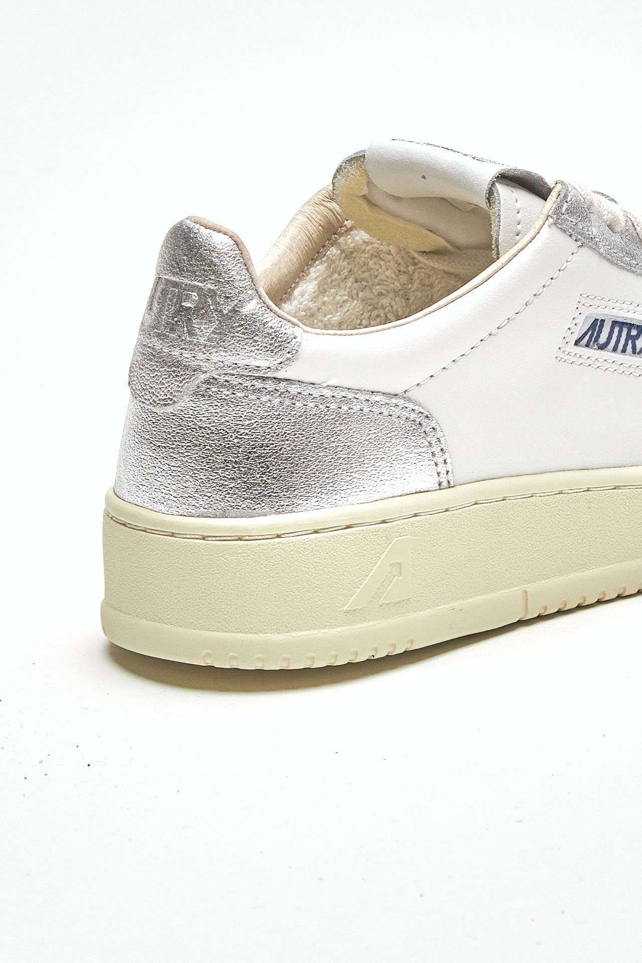 sneakers bicolor medalist low-aulw-wb18 in pelle women Autry - 6