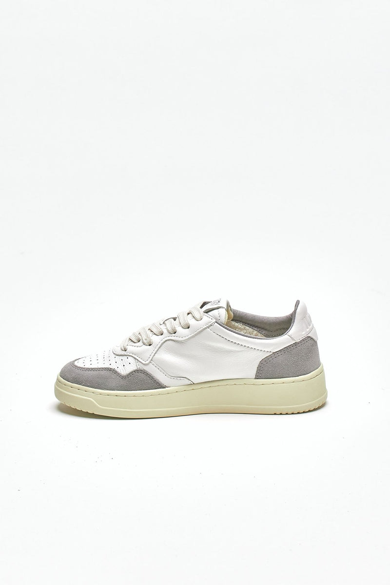 sneakers medalist low-aulw-gs37 in pelle e suede women Autry - 4