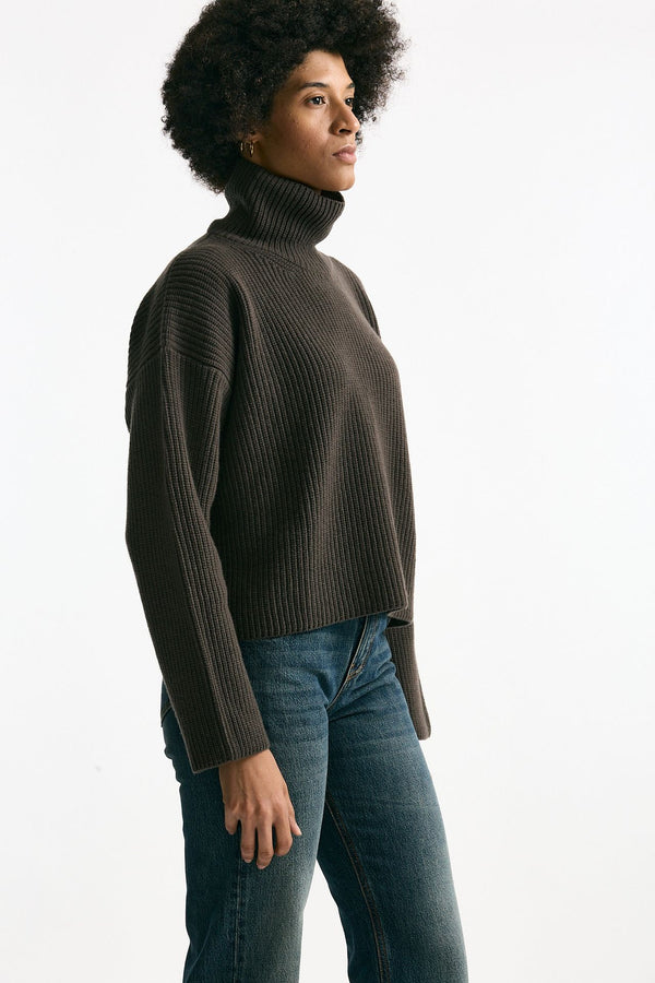 Maglia dolcevita in lana fango women Grifoni