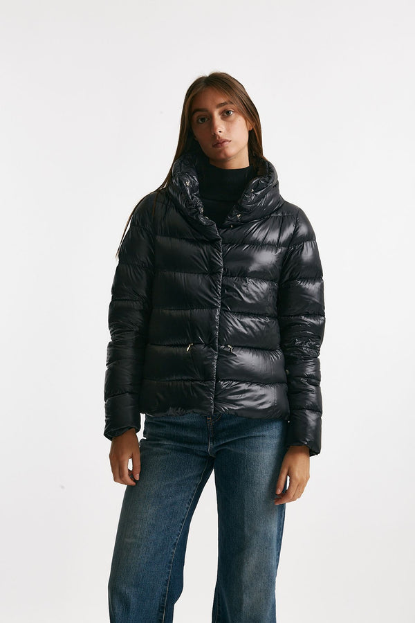 piumino corto in nylon ultralight nero women Herno