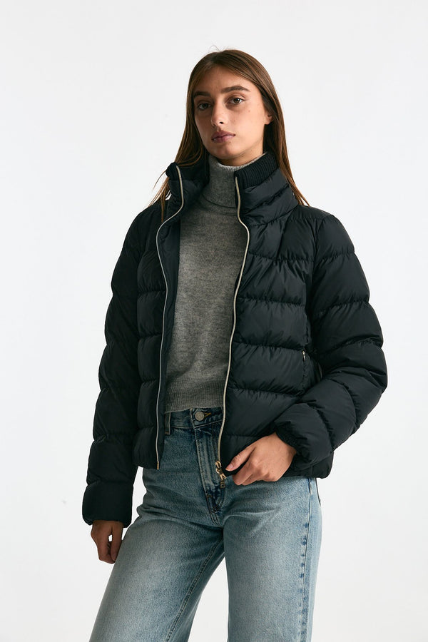 Piumino corto nero women Herno