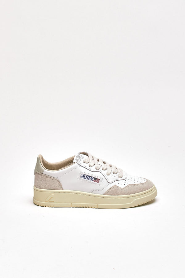 Sneakers MEDALIST LOW-AULW-LS14 in pelle e suede women Autry