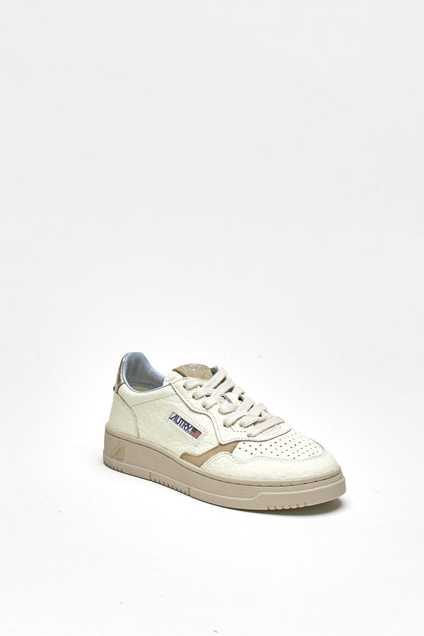 Sneakers MEDALIST LOW AULW-NE15 in pelle platino e sponge women Autry