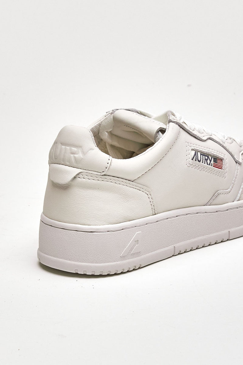 Sneakers MEDALIST LOW – AULW-SG10 in pelle women Autry - 7