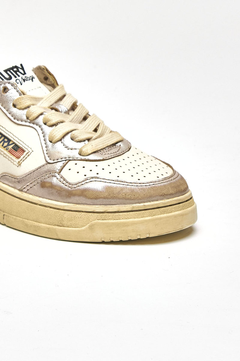 Sneakers SUPERVINTAGE LOW – AVLW-MT10 in pelle e nylon women Autry - 5