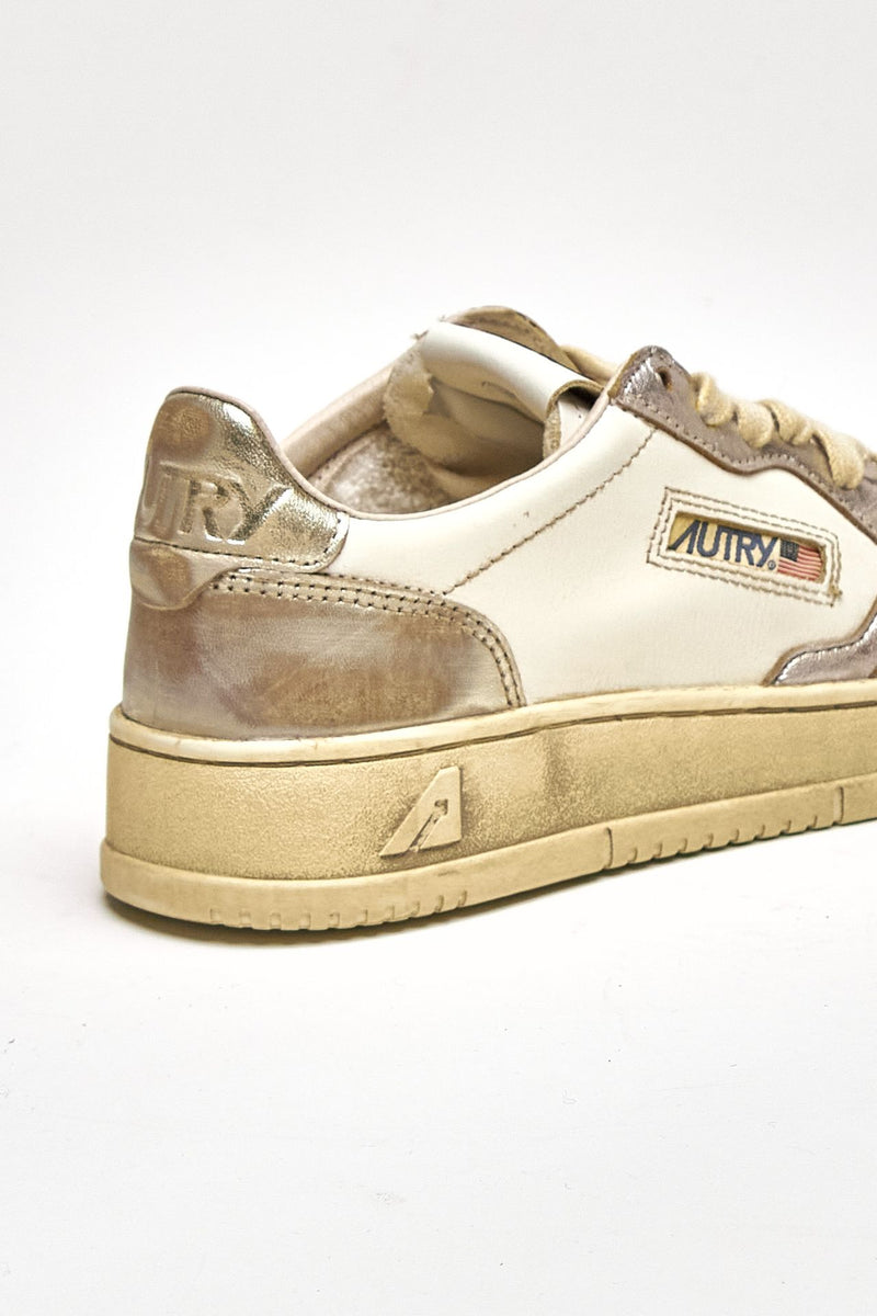 Sneakers SUPERVINTAGE LOW – AVLW-MT10 in pelle e nylon women Autry - 7