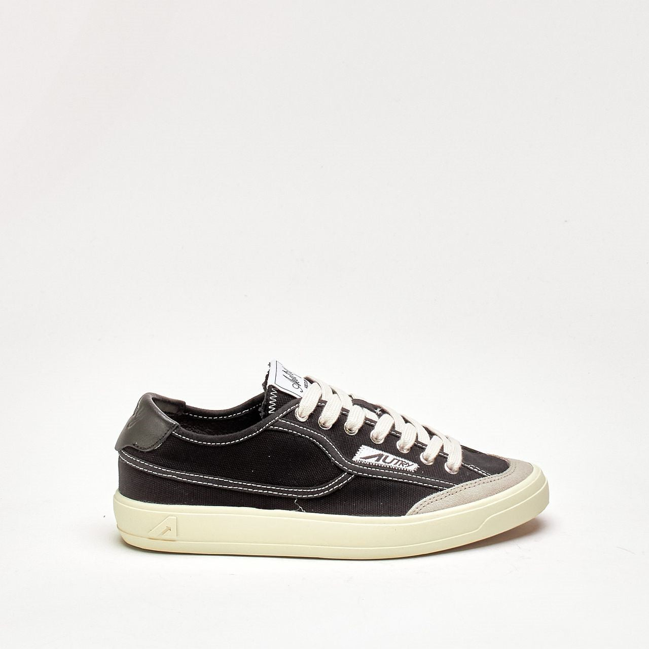 Sneakers SNEAKERS WINDSCAPE LOW in canvas nero women Autry - 8