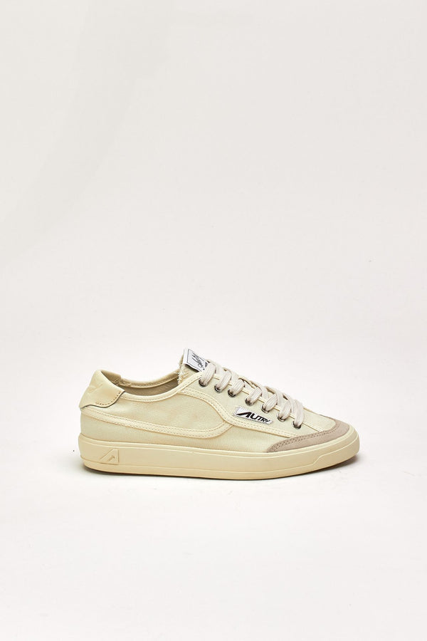 Sneakers SNEAKERS WINDSCAPE LOW in canvas crema women Autry
