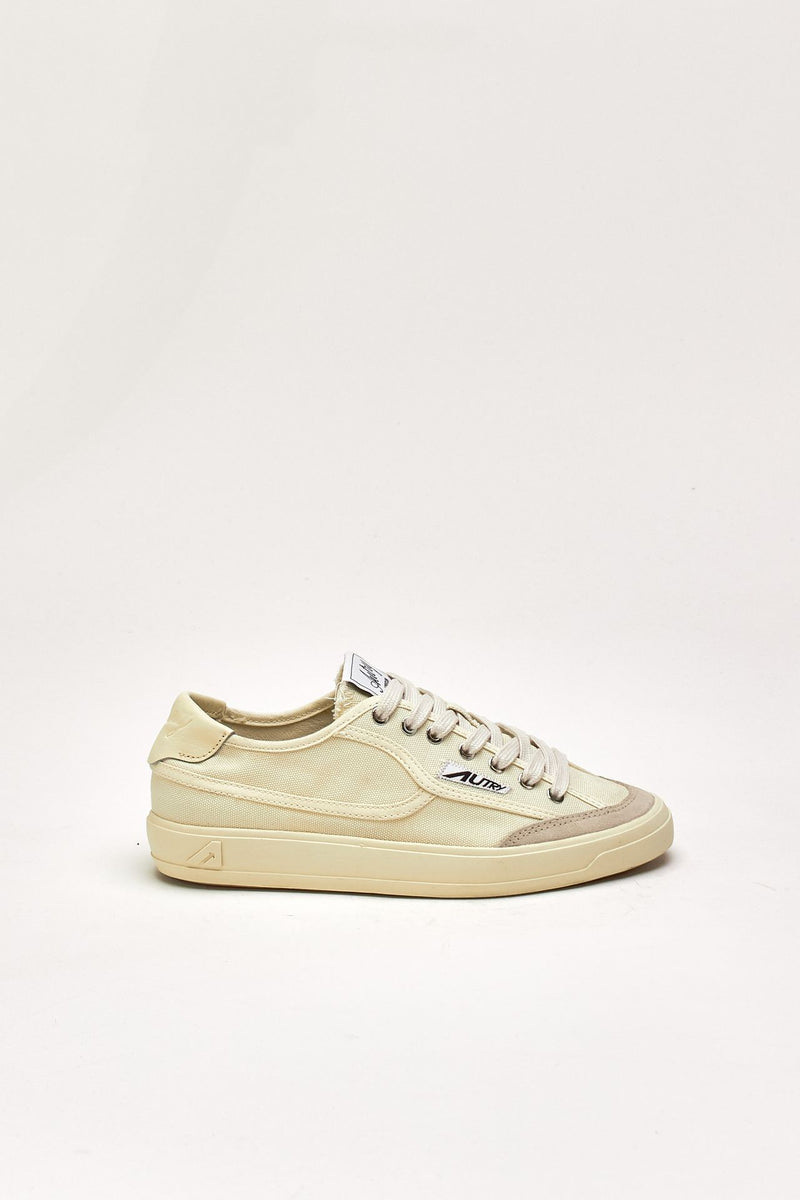 Sneakers SNEAKERS WINDSCAPE LOW in canvas crema women Autry - 1