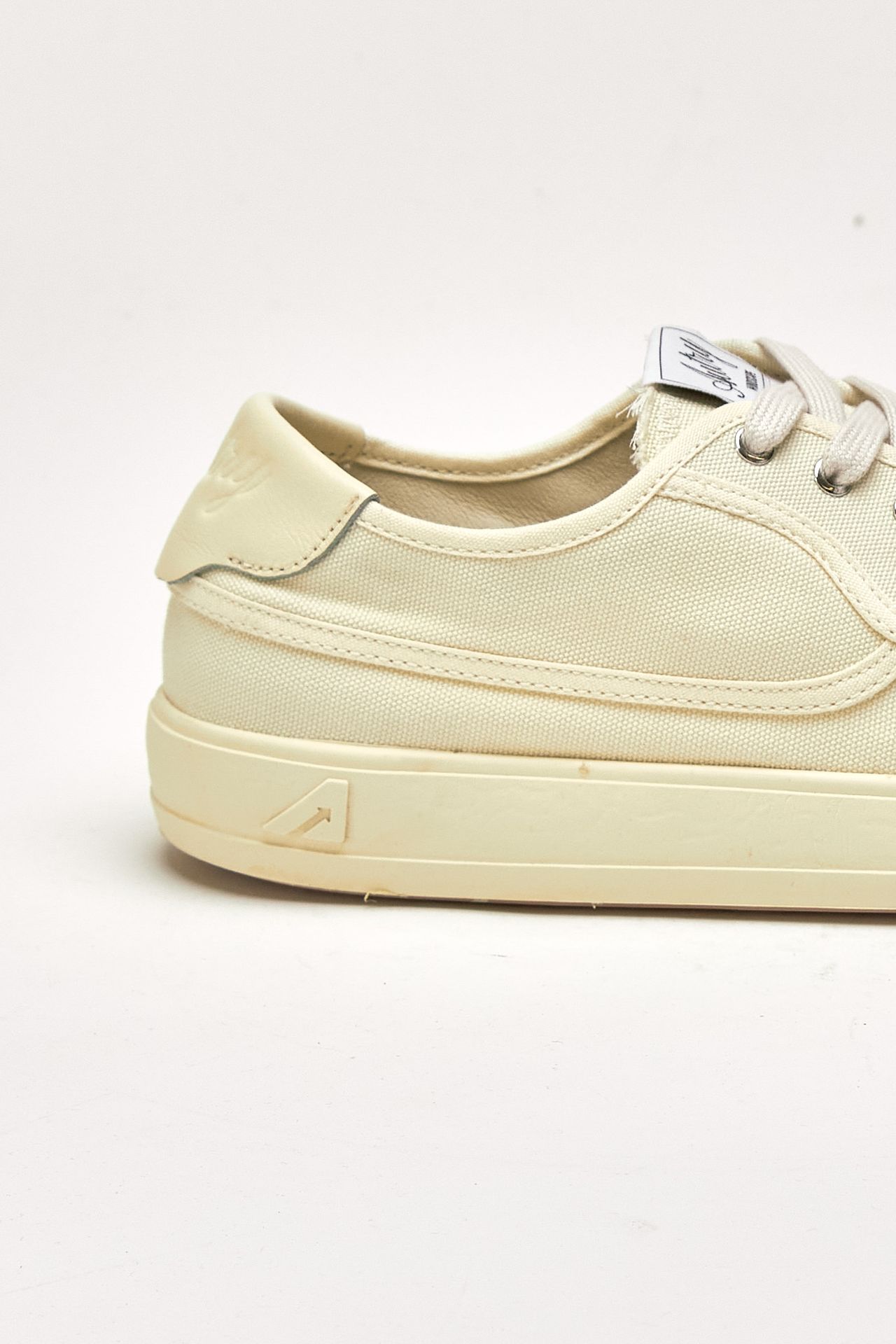 Sneakers SNEAKERS WINDSCAPE LOW in canvas crema women Autry - 6