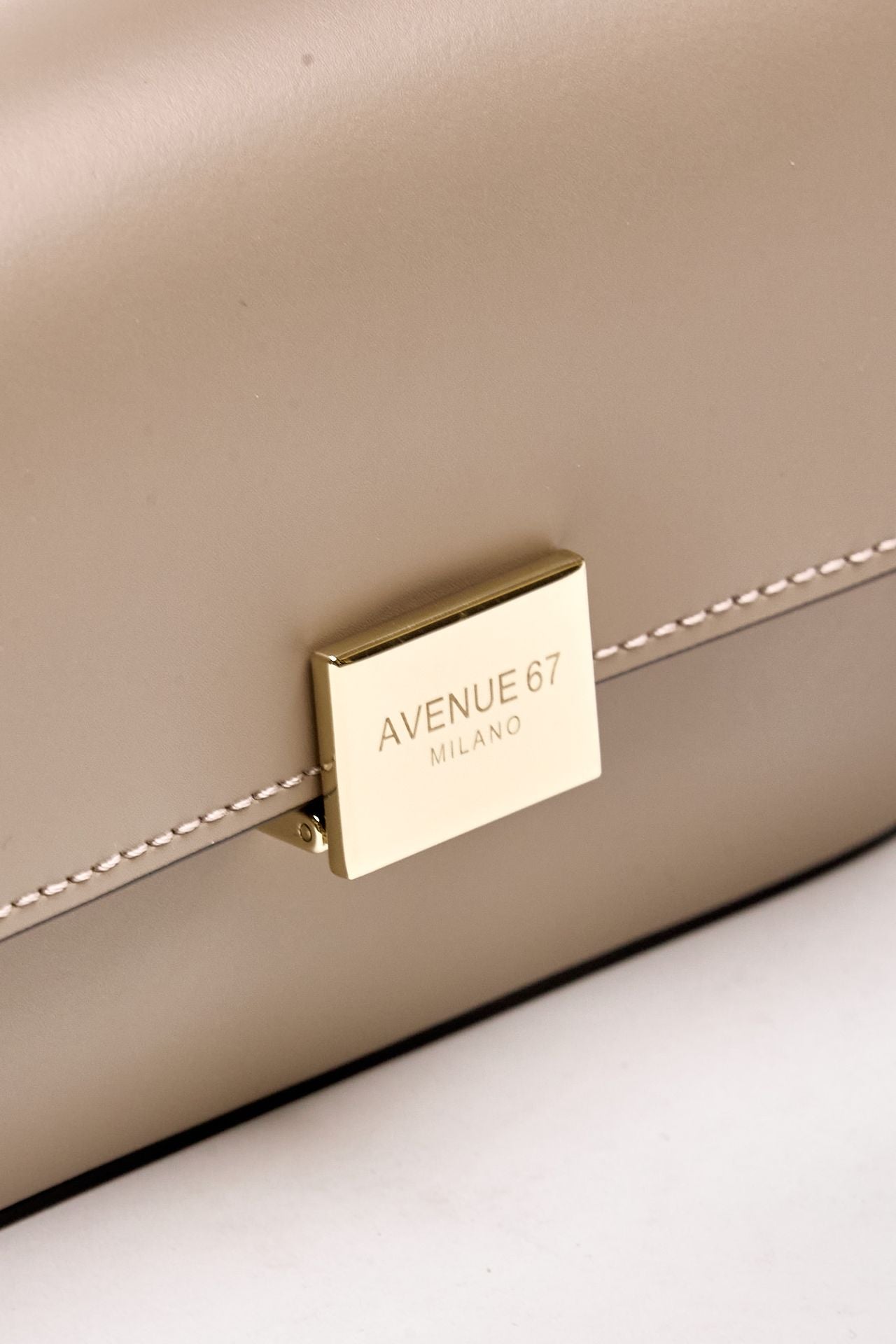 Clutch rigida FARAH in pelle ruga tortora women Avenue 67 - 5