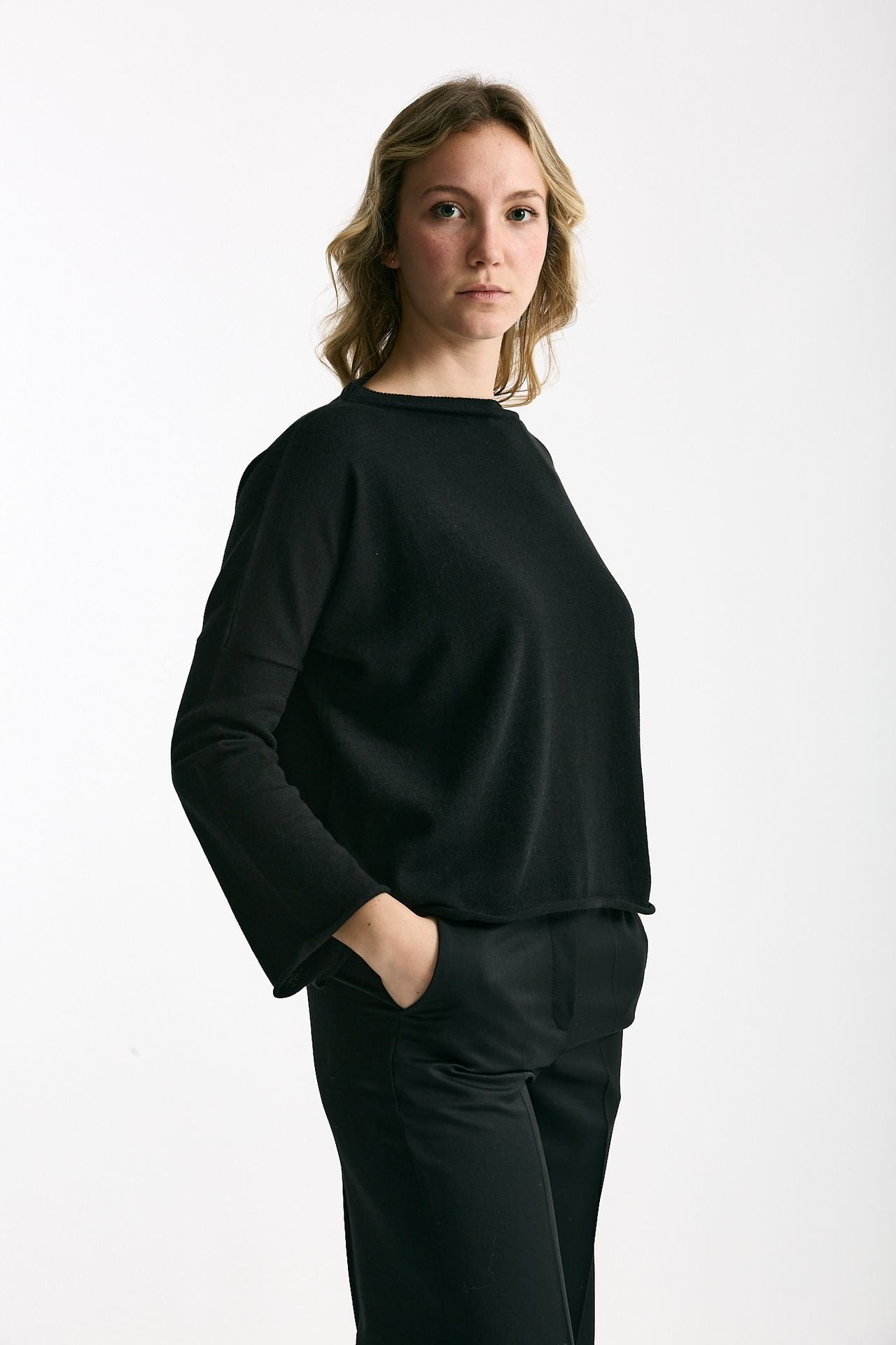 Maglia collo a barchetta nero women Be you - 4