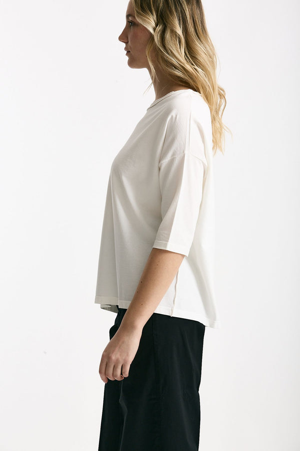 T-shirt over bianco women Clouds