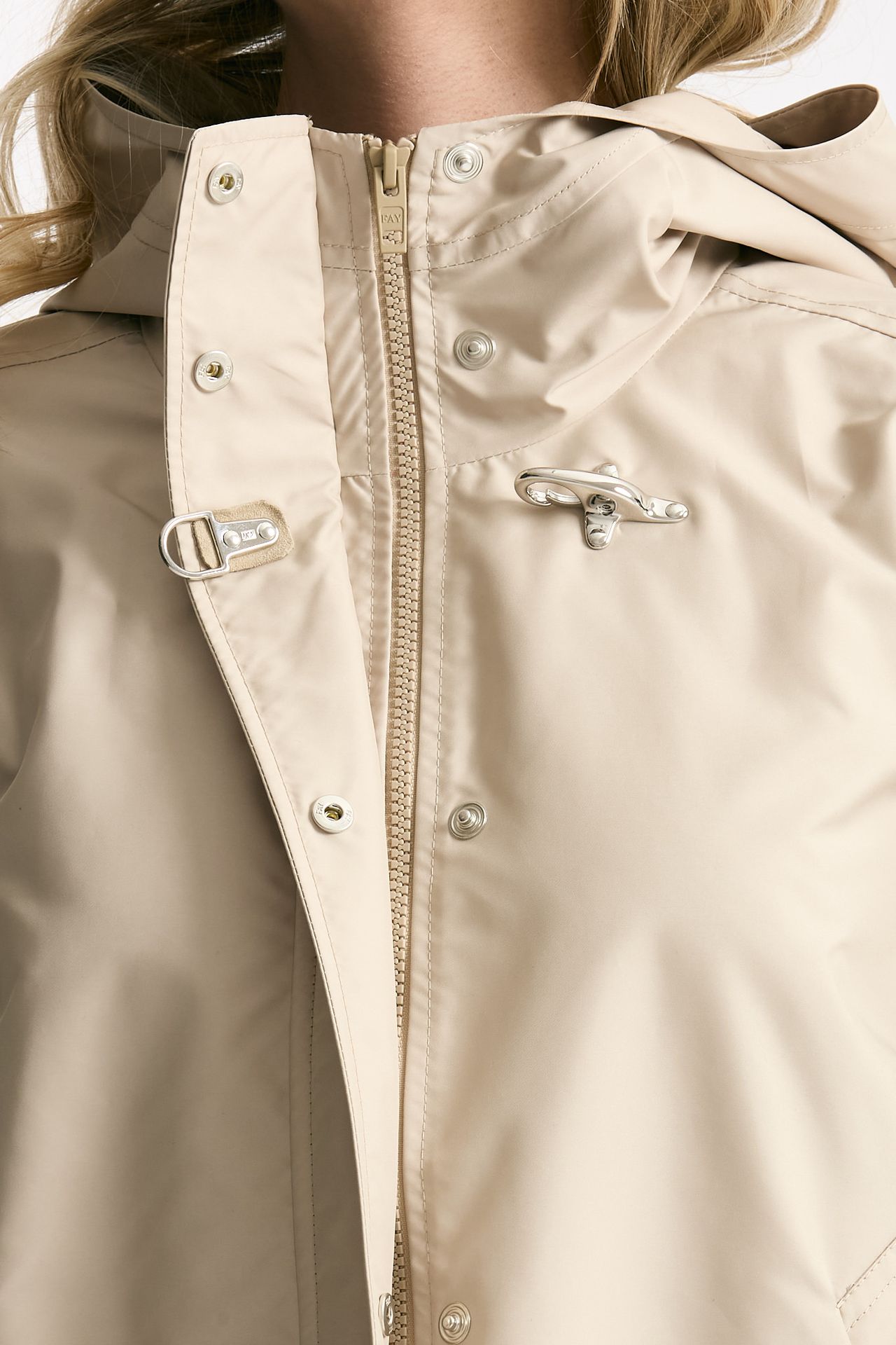 Giubbino corto in popeline tecnico beige women Fay - 7