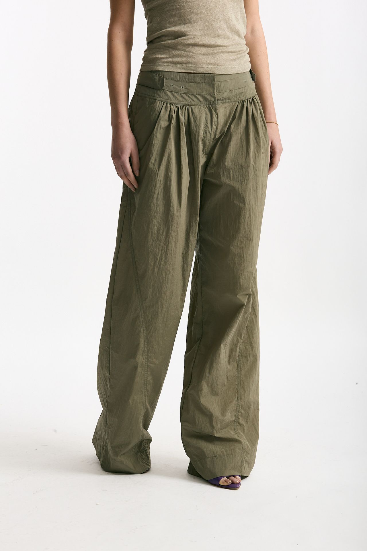 Pantalone vita regolare in tessuto tecnico verde women Iro - 3
