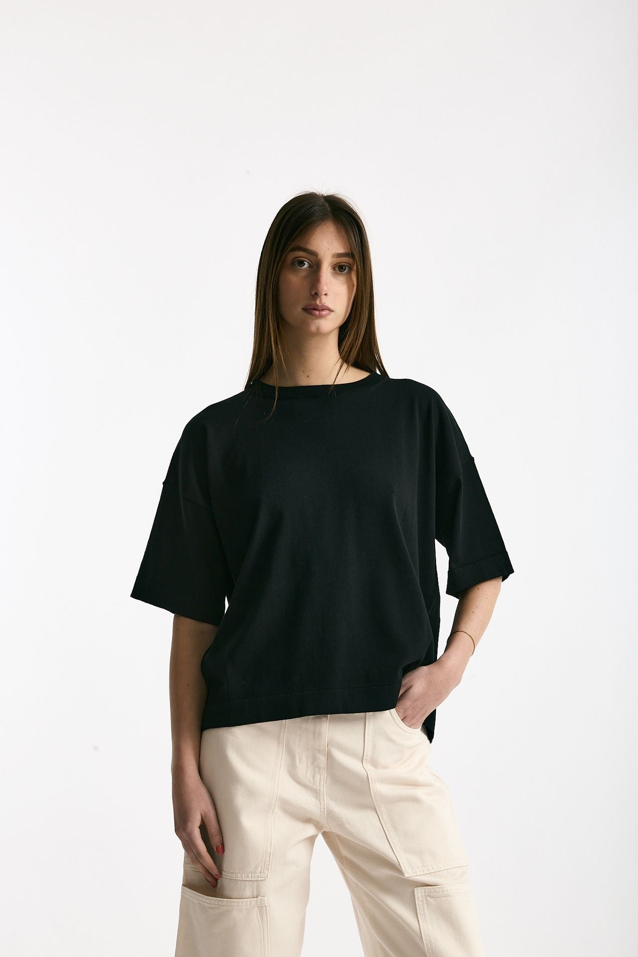 Maglia girocollo over nero women Scaglione - 4
