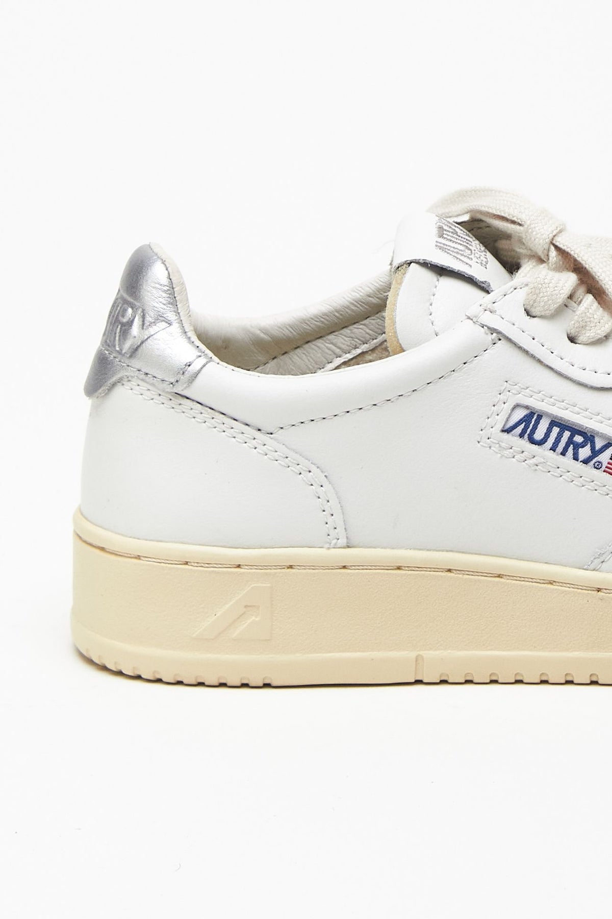 Sneakers MEDALIST LOW-AULW-LL05 in pelle women Autry - 6