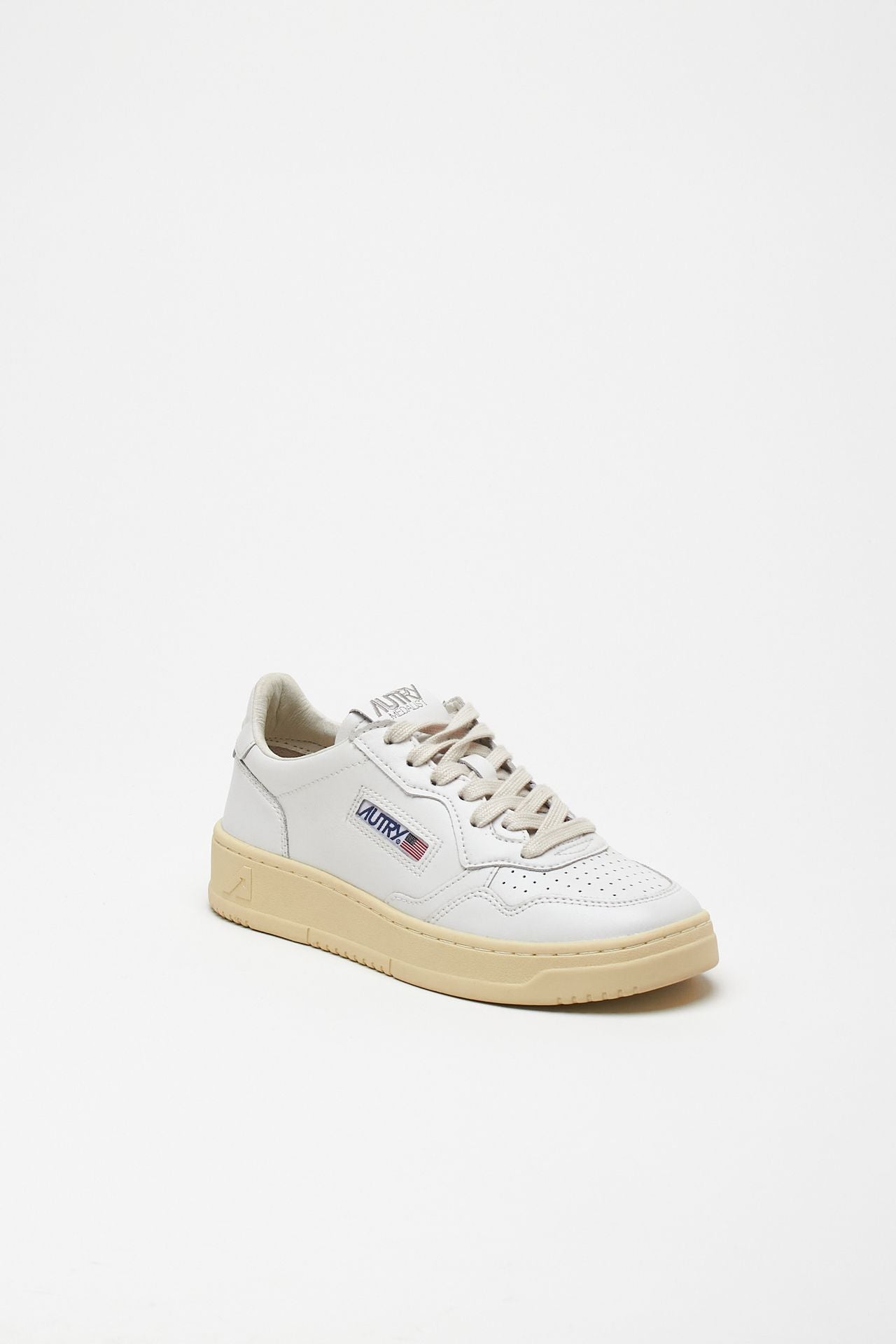 Sneakers MEDALIST LOW-AULW-LL15 in pelle women Autry - 2