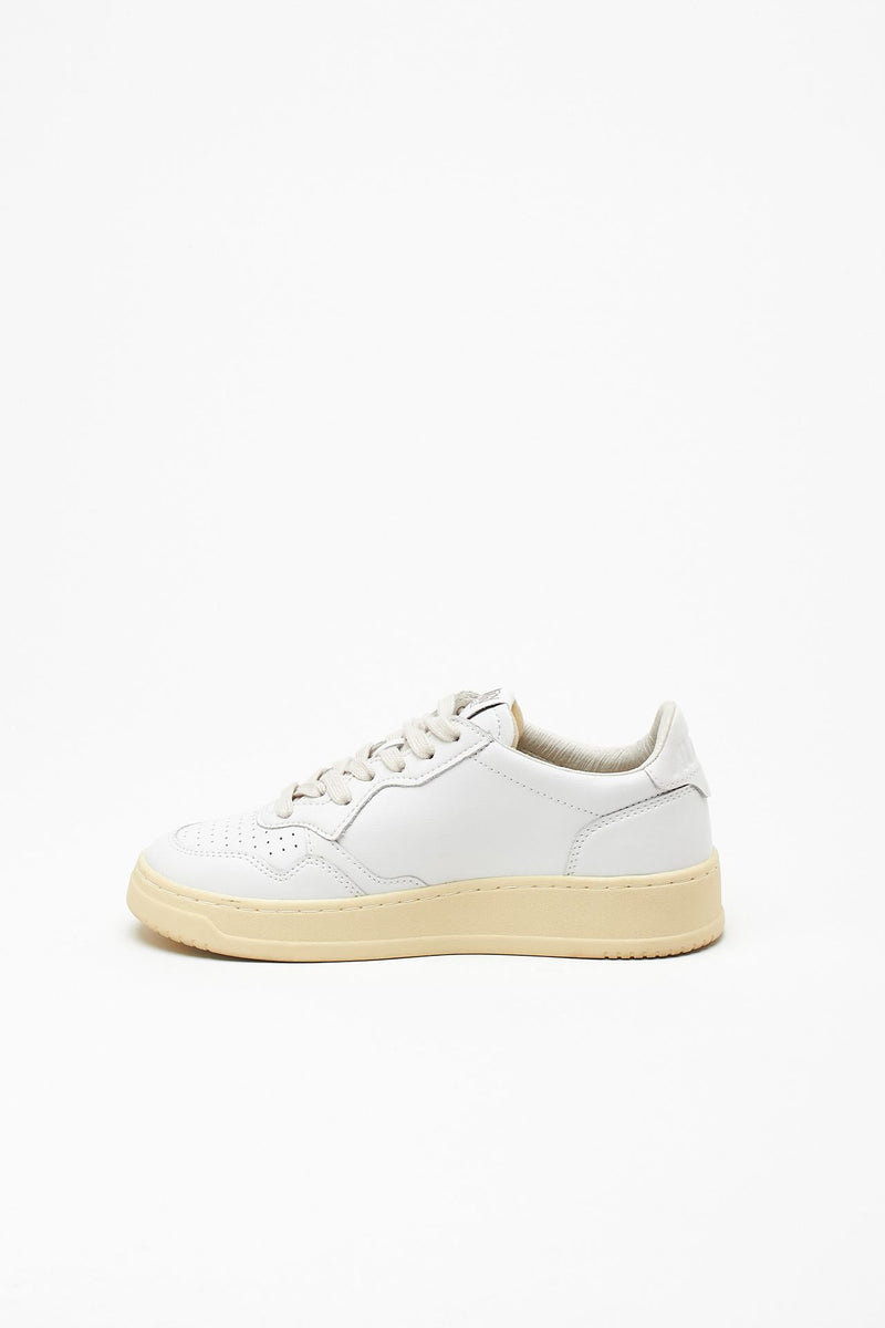 Sneakers MEDALIST LOW-AULW-LL15 in pelle women Autry - 4