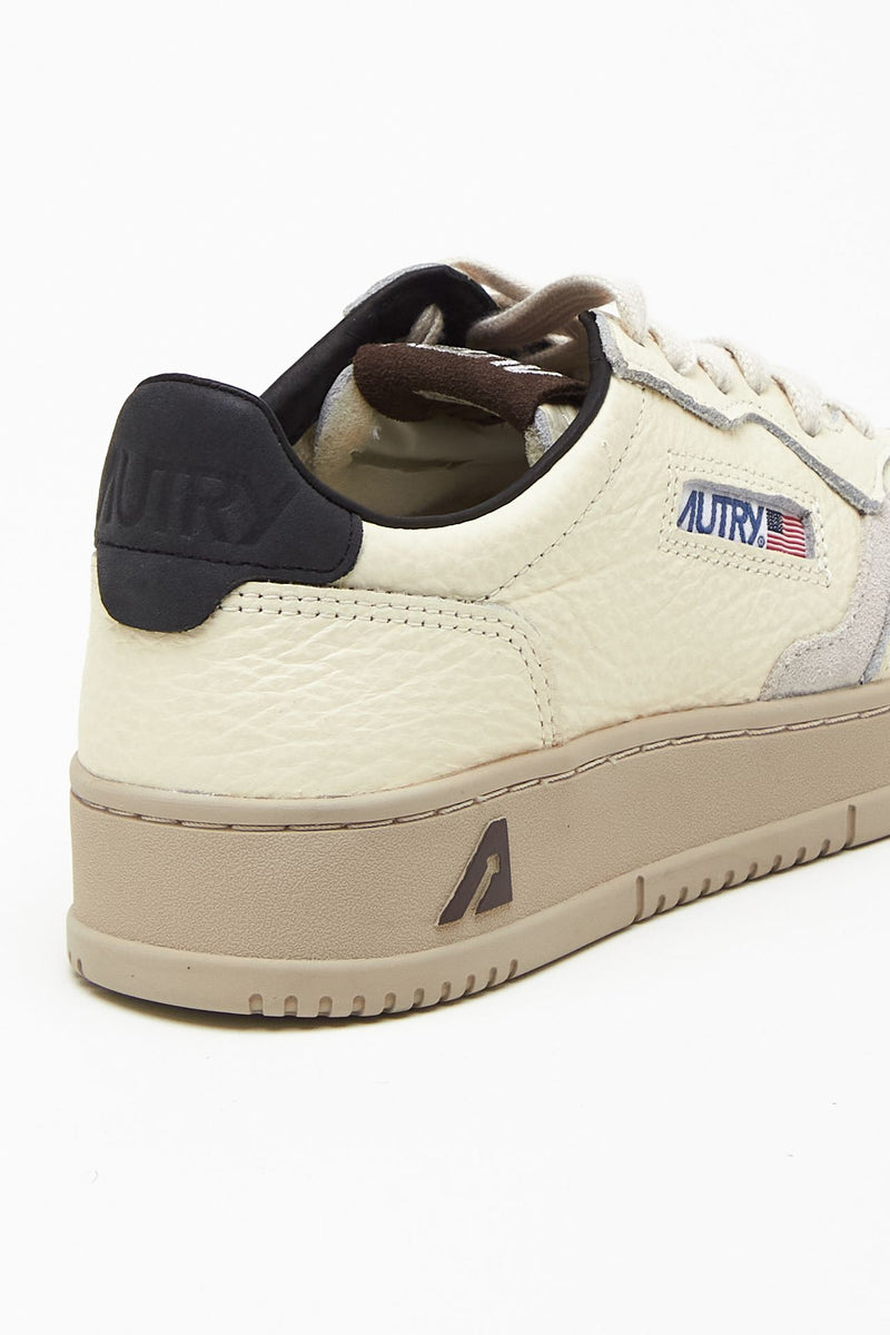 Sneakers MEDALIST LOW-AULW-LE15 in pelle women Autry - 7