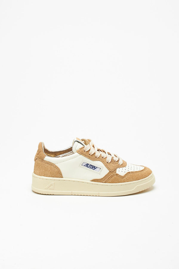 Sneakers MEDALIST LOW-AULW-TA03 in pelle e suede women Autry
