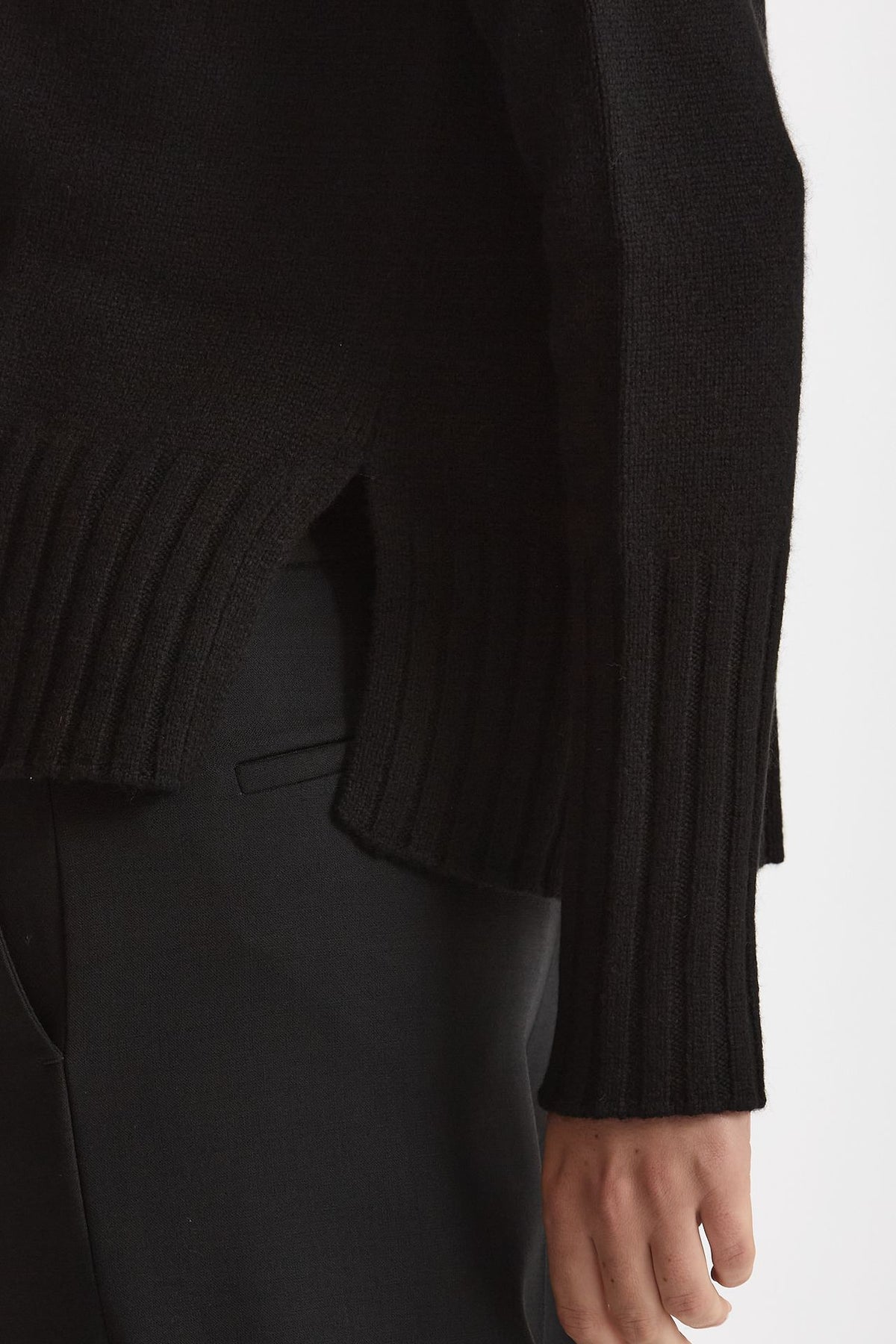 Maglia girocollo in cashmere a due fili nero women Be you - 5