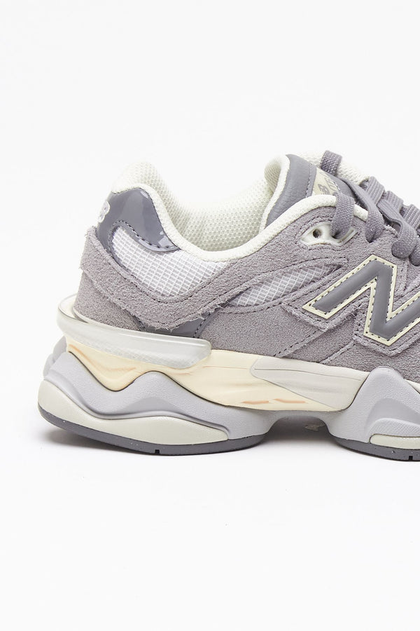 Sneakers U90609Z4 in mesh e pelle women New balance