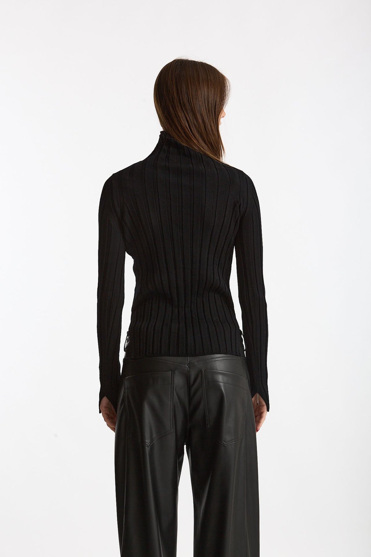 Maglia dolcevita a coste nero women Nude - 4
