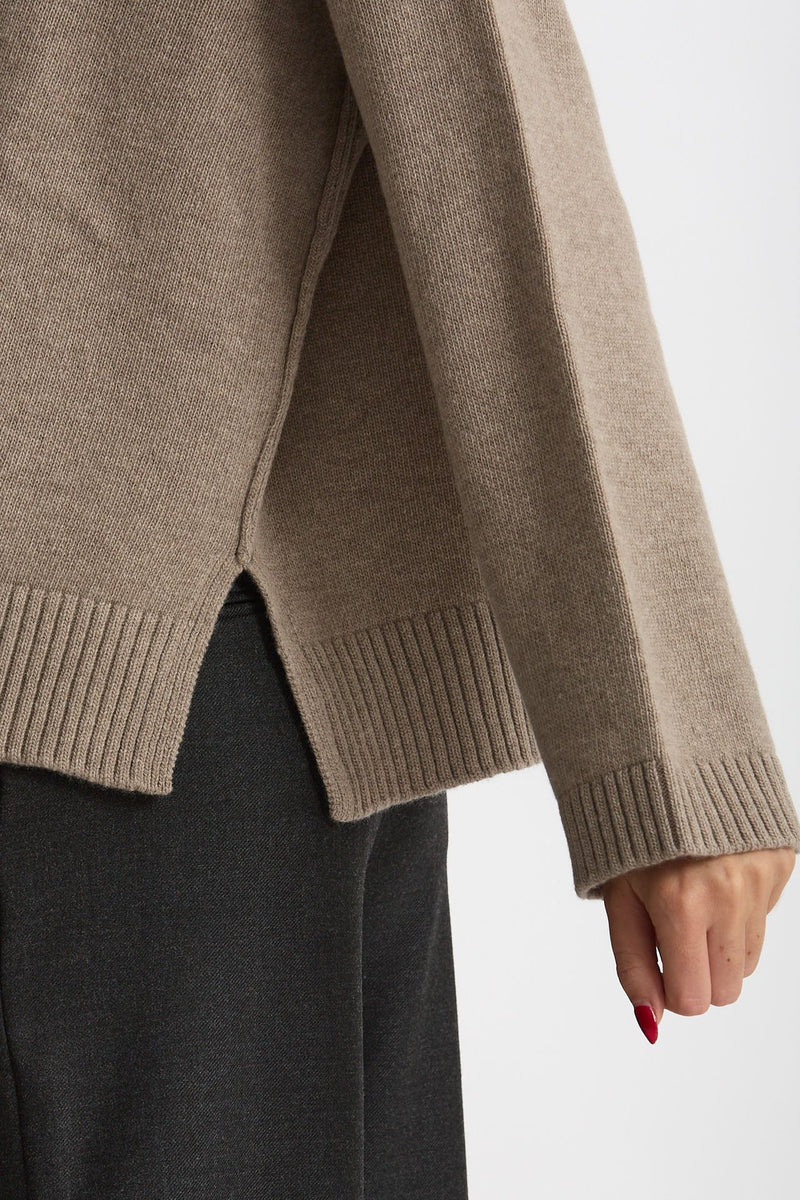 Maglia over dolcevita beige women Scaglione - 6
