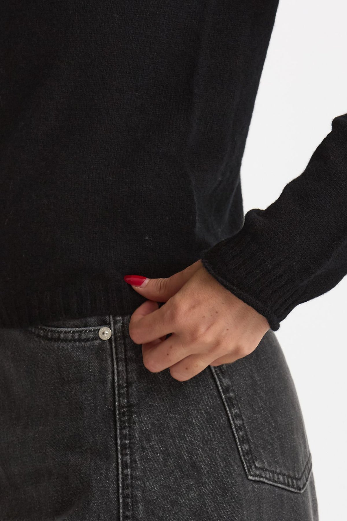 Maglia slim in cashmere nero women Scaglione - 5