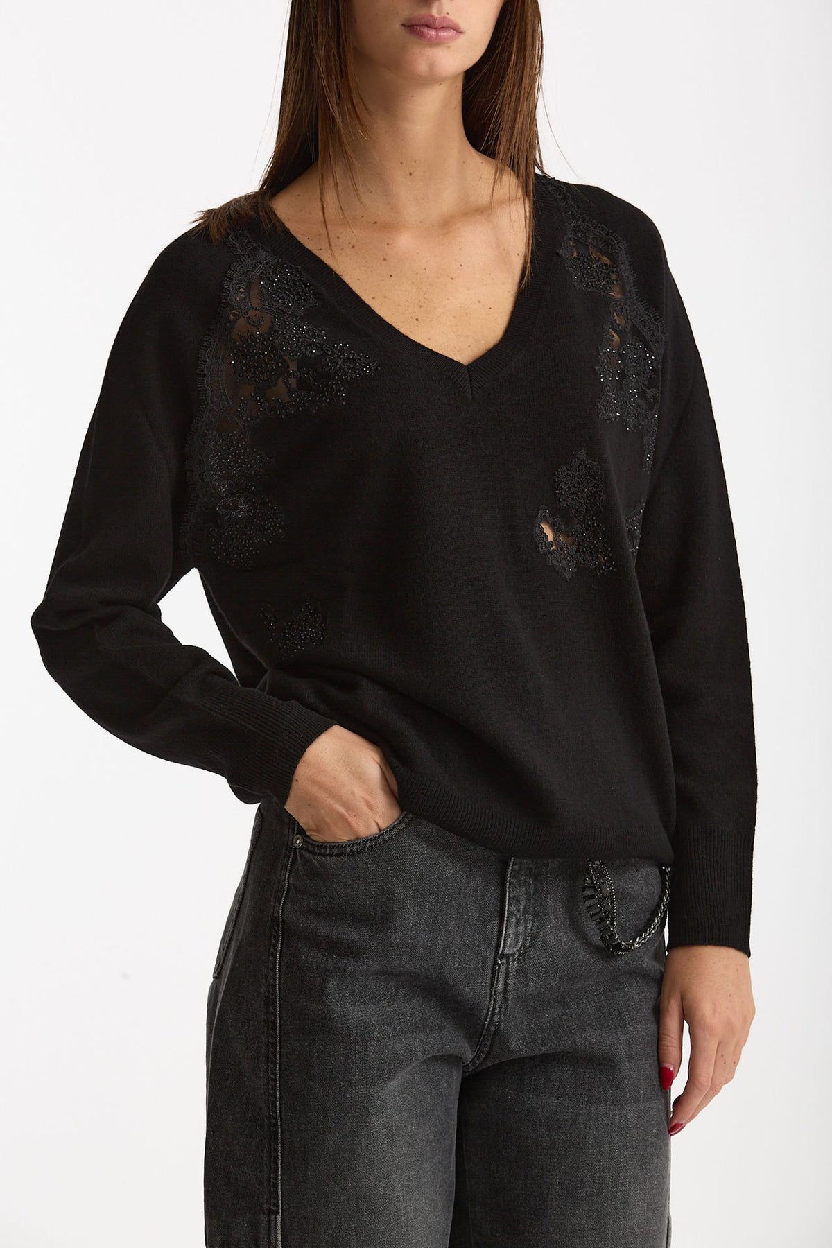 Maglia scollo a V applicazioni nero women Ermanno firenze - 1