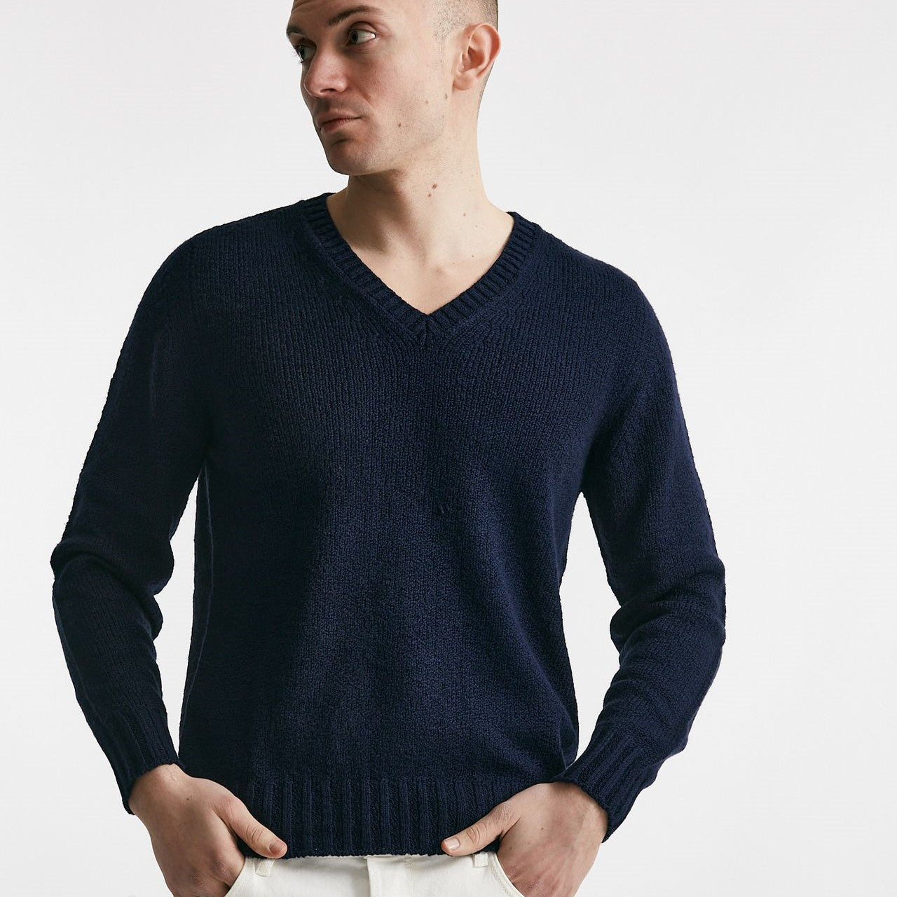 maglia in cotone scollo a v blu men Drumohr - 7