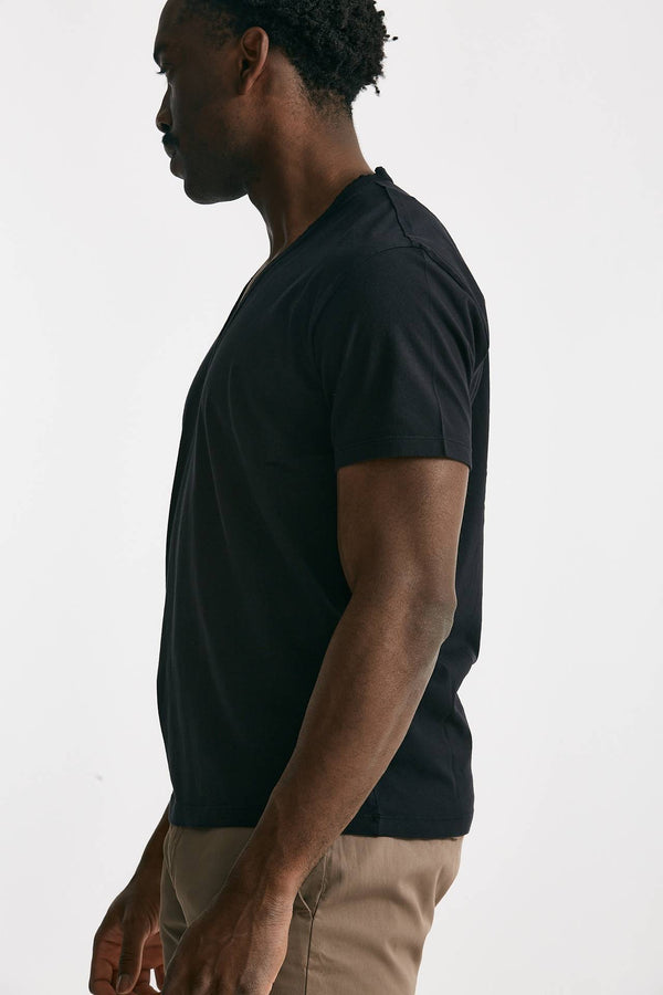t-shirt scollo a v in cotone nero men Grifoni