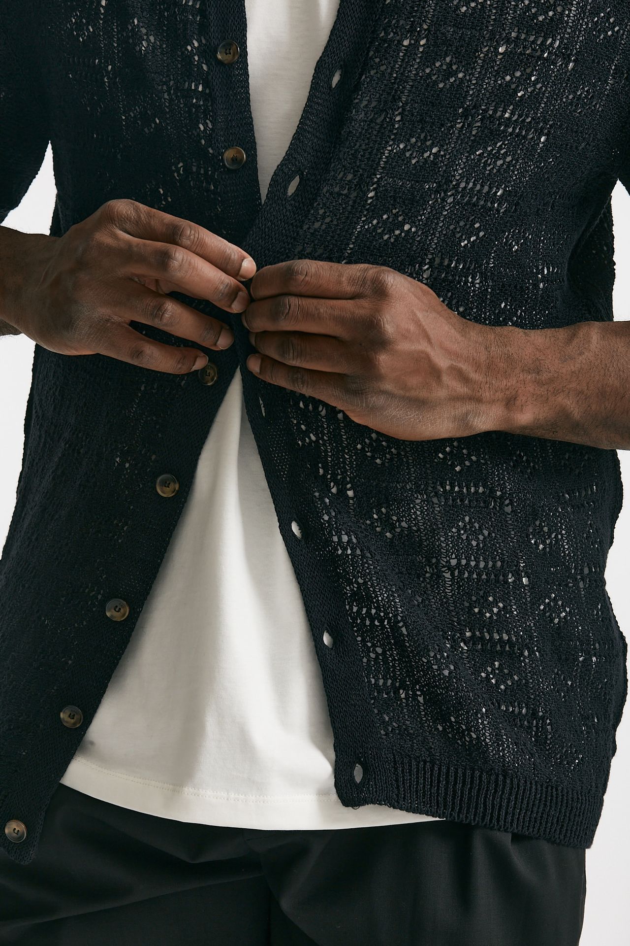 polo camicia traforata in cotone e lino nero men Laneus - 6