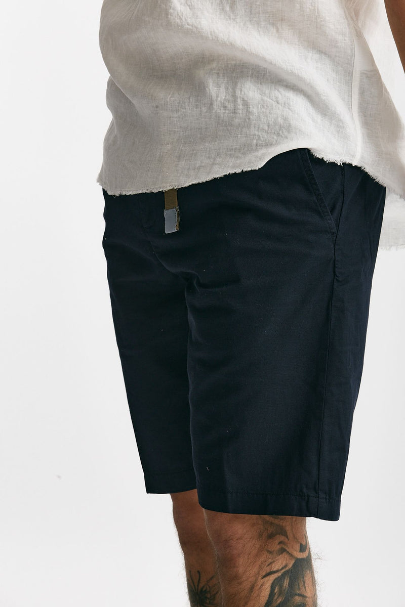 bermuda in cotone e lino stretch blu men White sand - 4