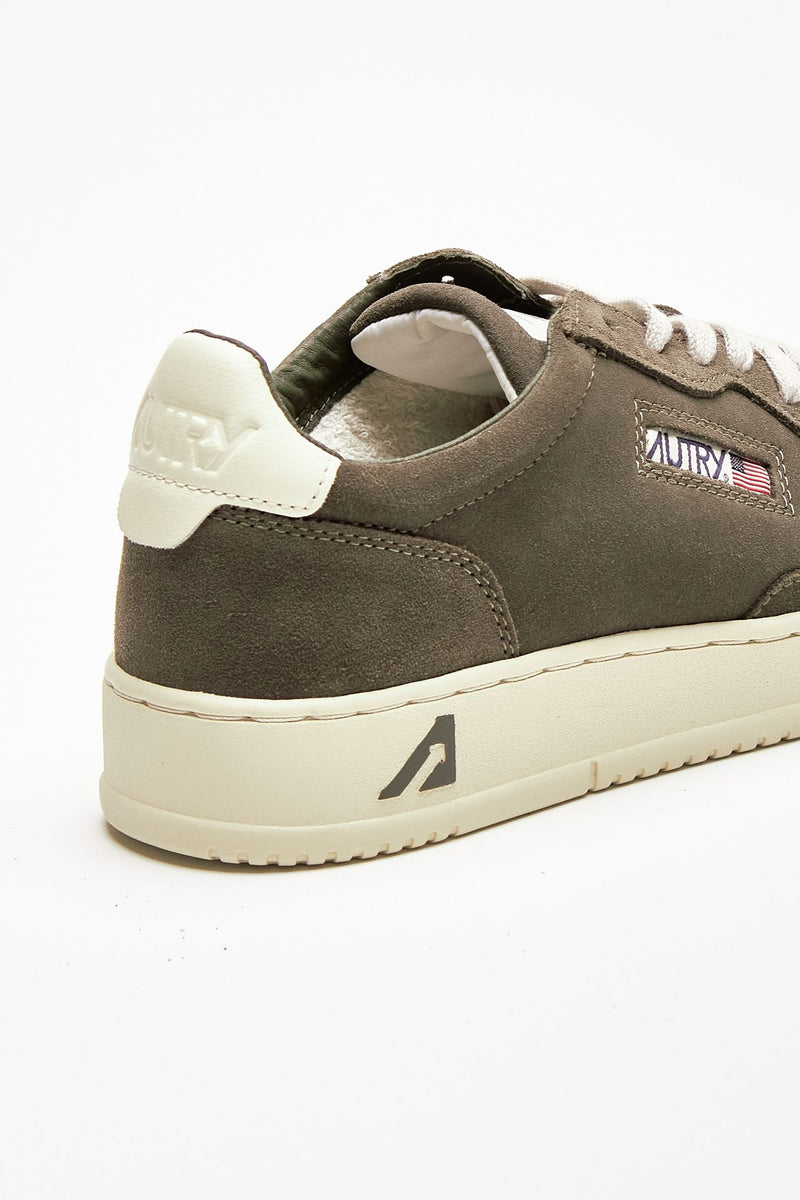 sneakers medalist low–aulm-uh04 in pelle e suede men Autry - 8