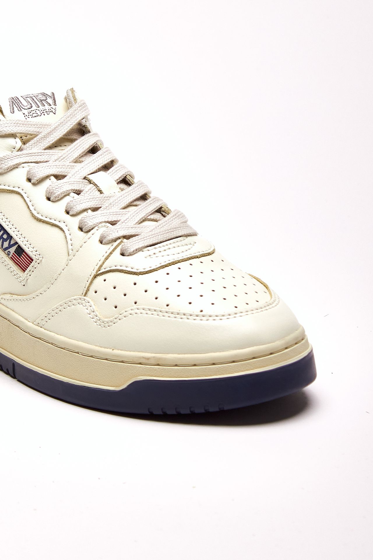 sneakers med-way–mymm-ek06 in pelle e suede men Autry - 5