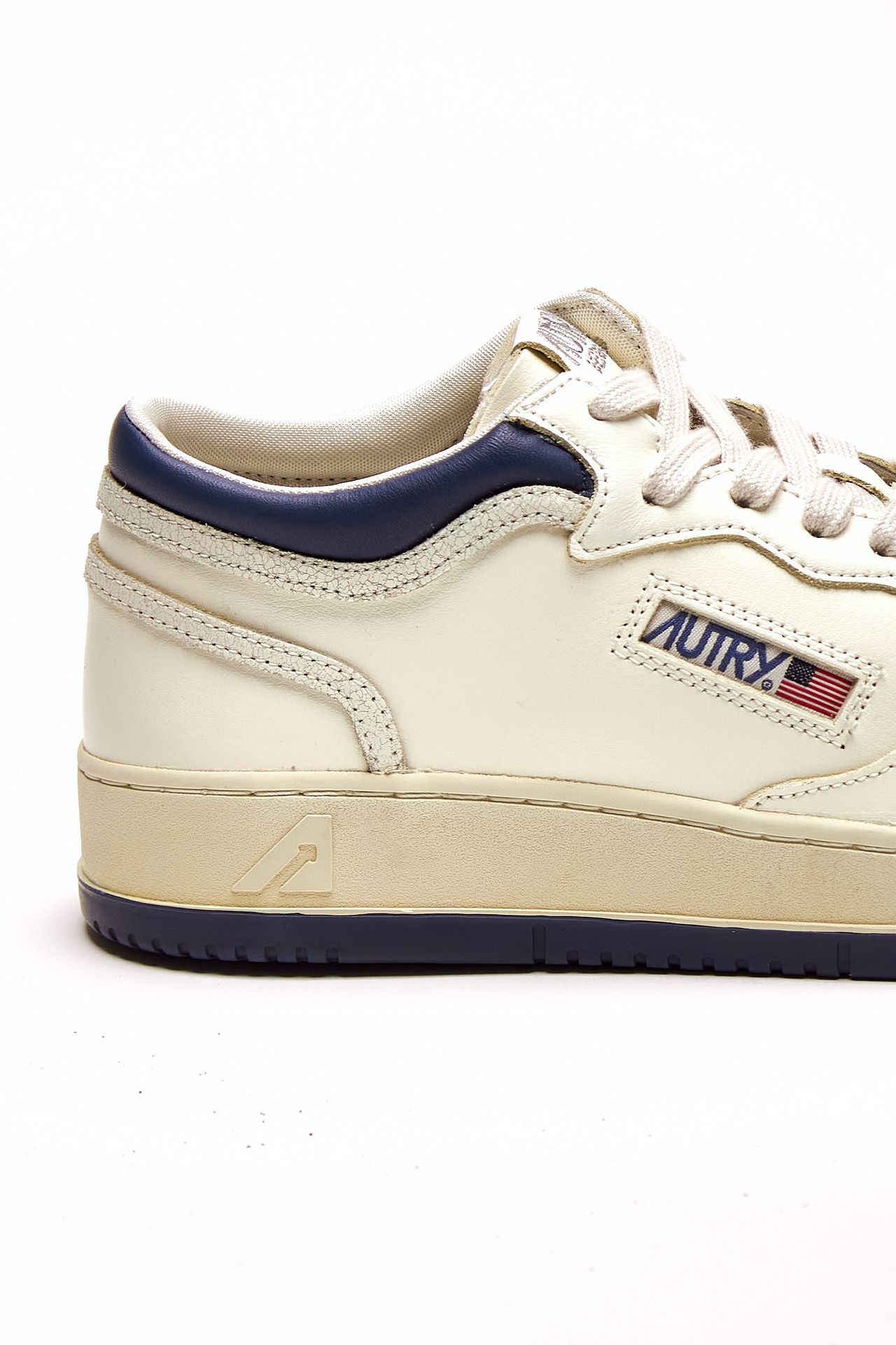 sneakers med-way–mymm-ek06 in pelle e suede men Autry - 7